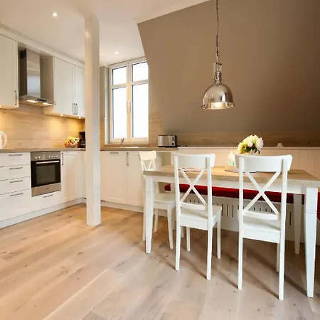 Apartment Charlotte 48 - Wunderschoene Mit Balkon Und Sauna